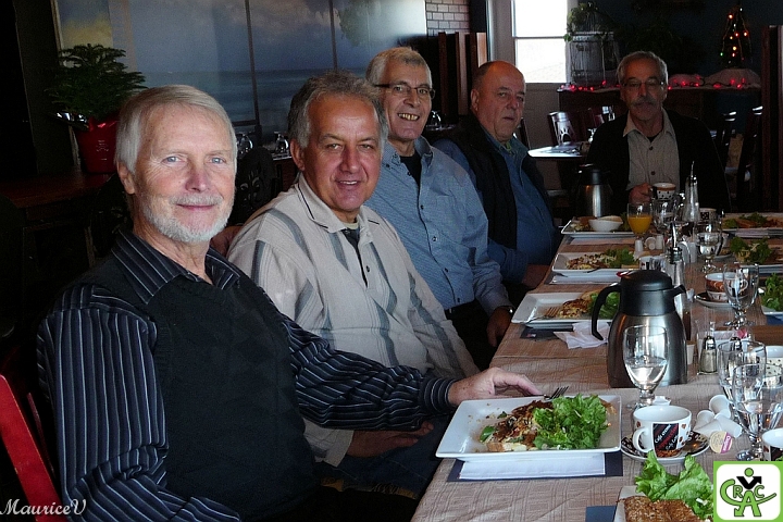 AP1060865.jpg - Armand, Julien, Gérald, Réjean et Richard