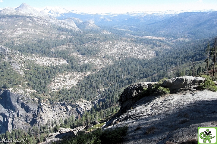 Richard_Parc-Yosemite.jpg - Une vue de l'imposant parc national Yosemite qui se situe dans les montagnes de la Sierra Nevada, dans l'est de la Californie