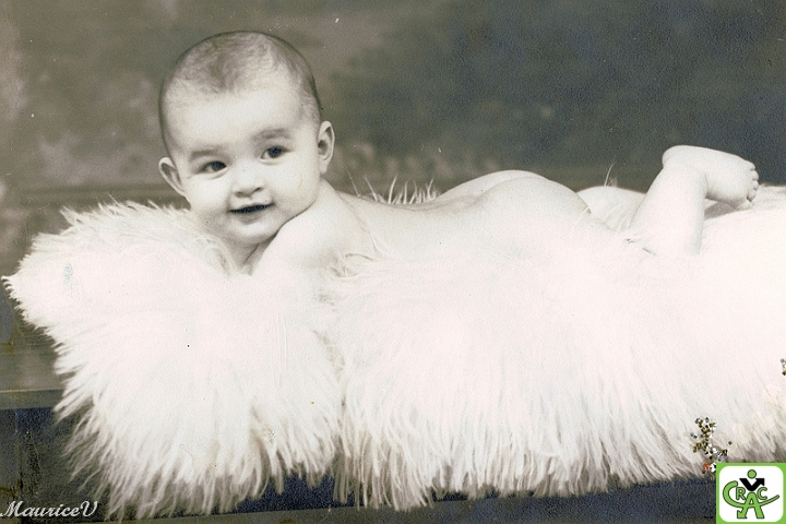 Luce_Bébé.jpg - Qui est ce bébé de 6 mois les fesses à l'air ?  Réponse : photo suivante