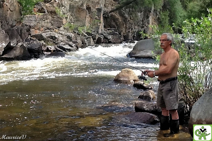 Richard_Pêche.jpg - J'ai hâte que le saumon morde pour enfin en manger tout un !
