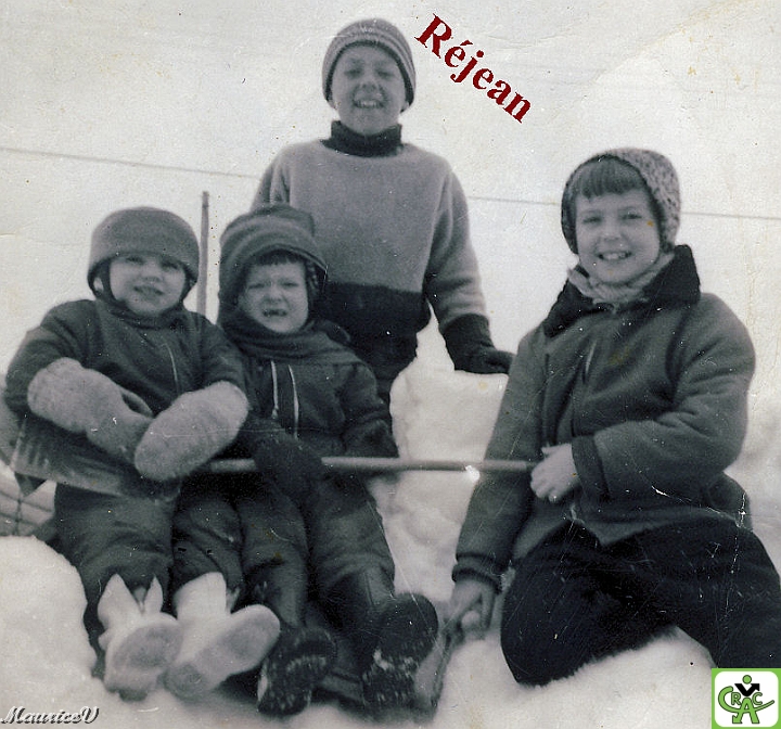 Réjean_Bébé2.jpg - La guerre des tuques dont Réjean, 6 ans,  est le chef de sa bande