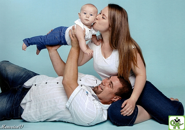 Suzanne_Samuel.jpg - Quel bonheur procure ces 3 êtres à Suzanne : Samuel, Katherine et Maéva (Naissance en janvier 2015)