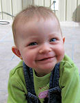 Sara 10 mois